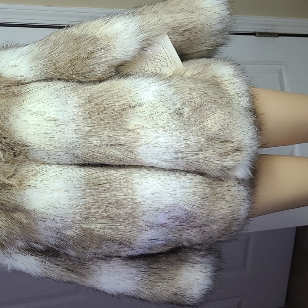 Ladies Jacket - Picture 3 of 9